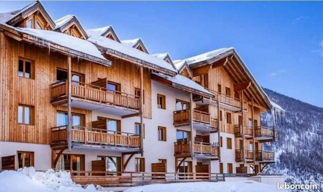 Appartement T2-5 Couchages L'Ecrin Des Orres 1800 Les Orres Exterior photo