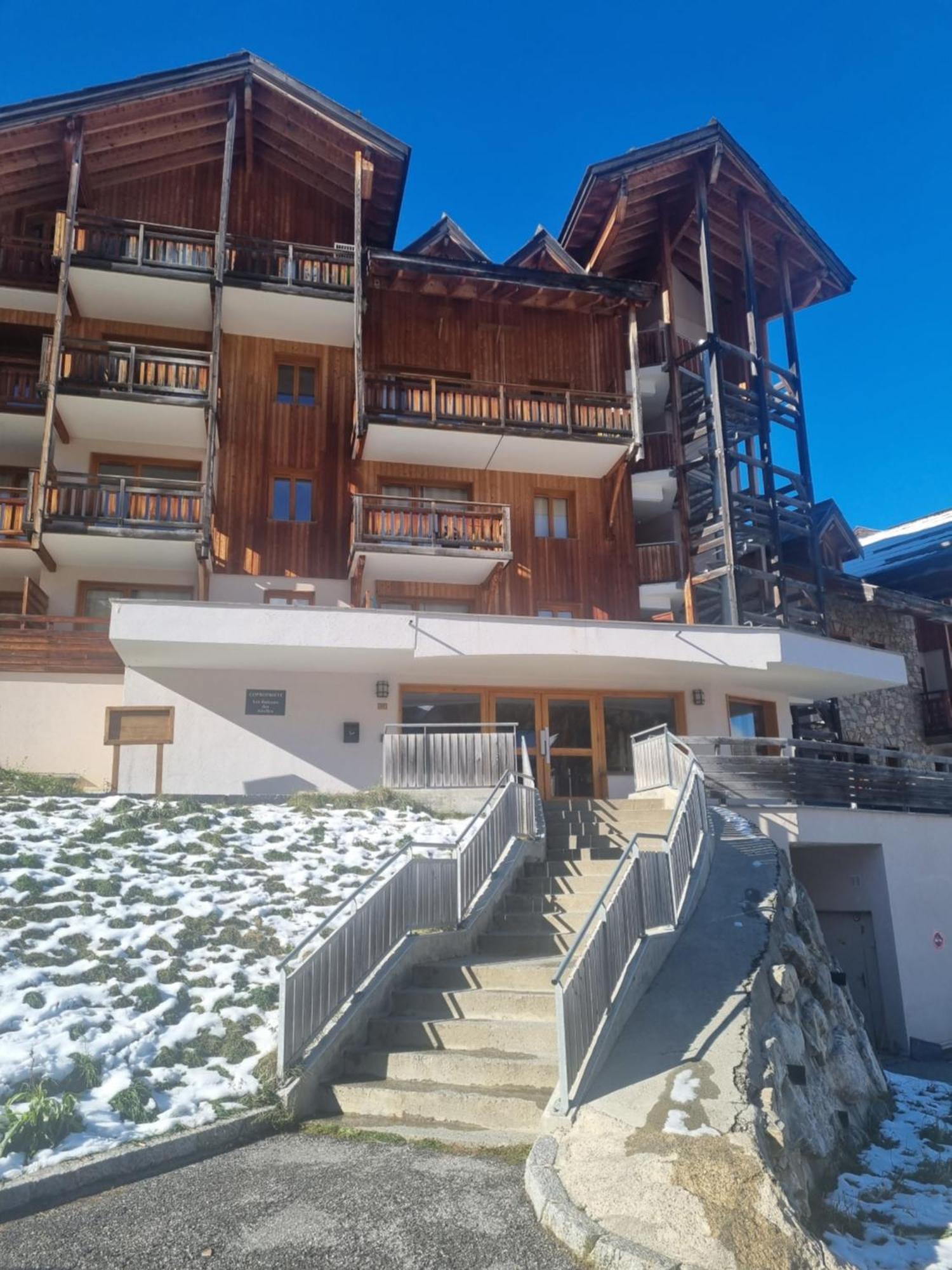 Appartement T2-5 Couchages L'Ecrin Des Orres 1800 Les Orres Exterior photo